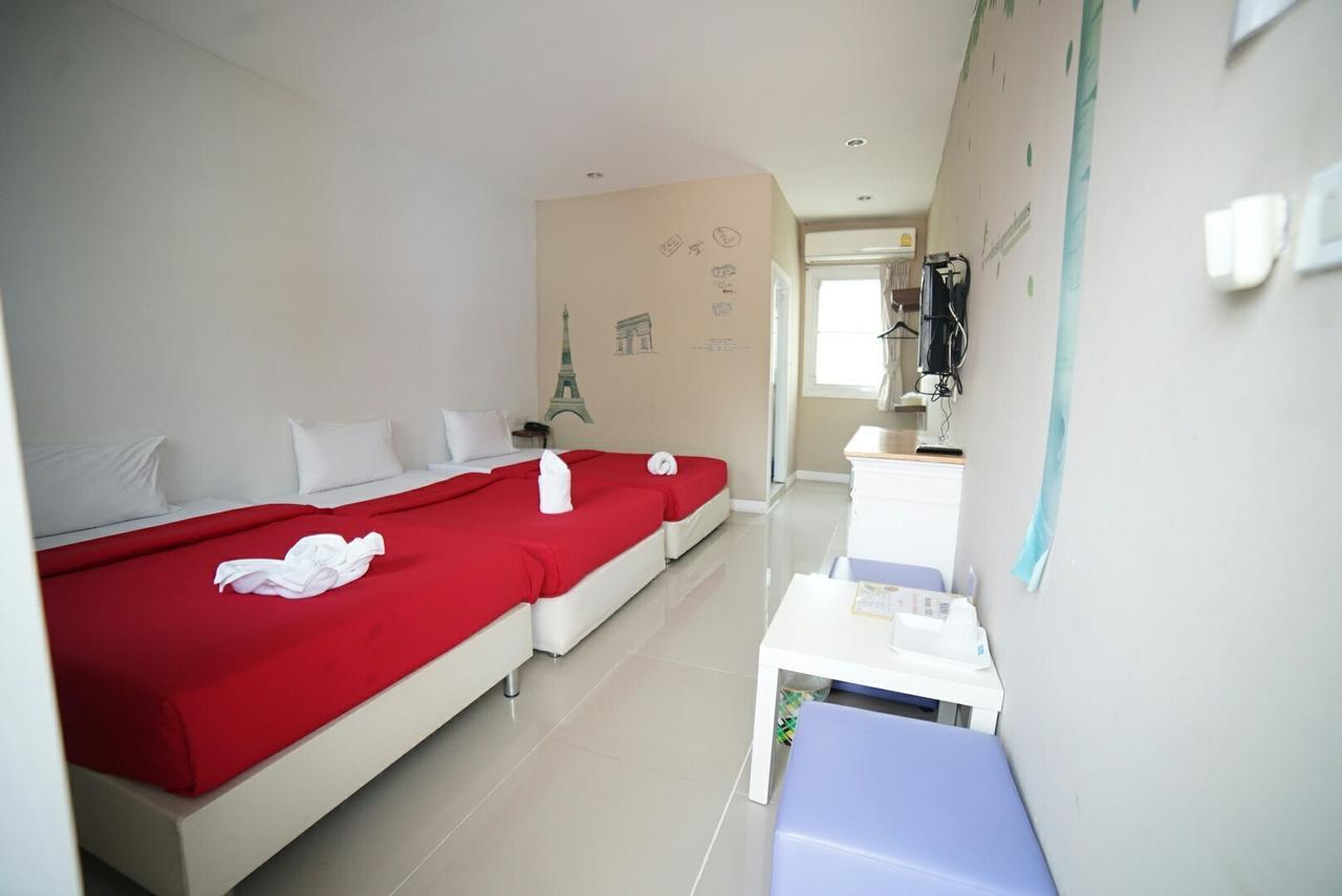 Tonrak Resort Ban Ongkharak Esterno foto